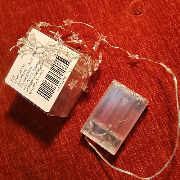 Free People Starry String Lights Mini White 7' Copper Wire With 3 Batteries NWT - Picture 6 of 16